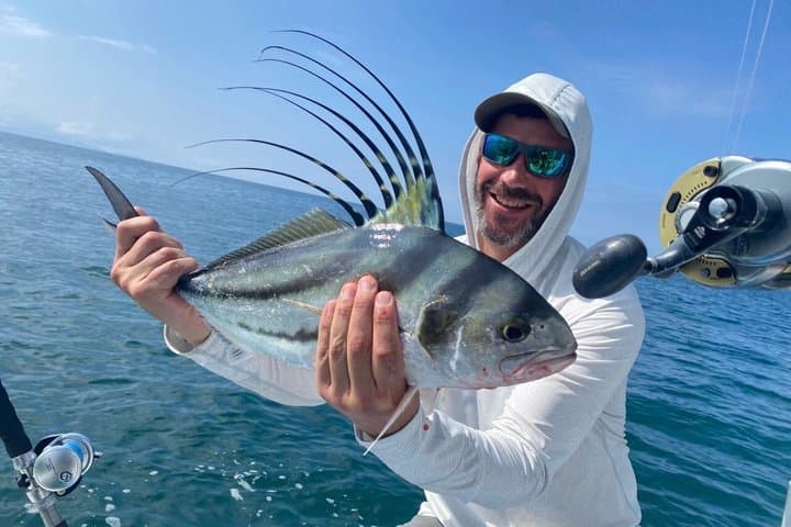 Sport fishing inshore papagayo