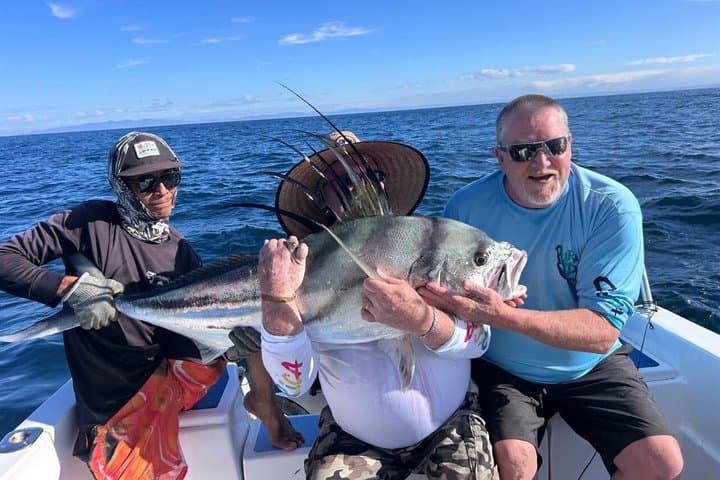 Sport Fishing Tour Catch Fish like Marling and Roosters